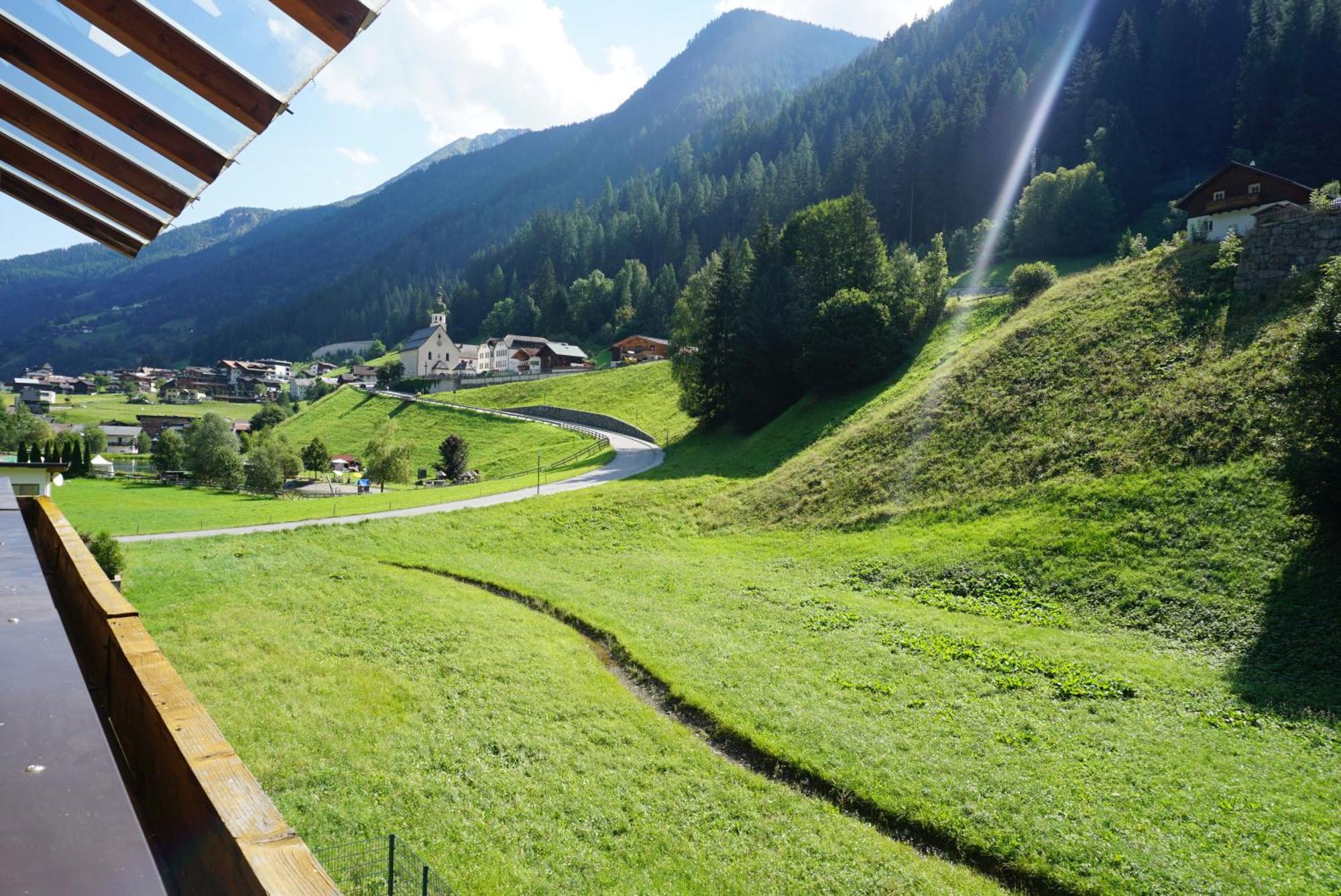 Hotel Alpenkoenigin - Sommer Silvretta Premium Card Inklusive See Exterior foto
